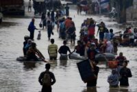 Warga Jakarta mengungsi akibat banjir | doc | cut | Google 
