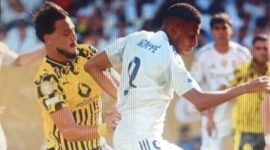 Kylian Mbappe dibayangi  Ramy Bensebaini dalam pertandingan perempat final Piala Dunia Klub 2025 antara Real Madrid vs Borussia Dortmund | Fhoto|cut|Google