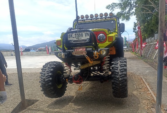 Fhoto|doc| Secrut Mobil Offroad pada event Lerex