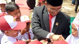 Pimpinan DPRK Gayo Lues Fahmi Sahab SPd MPd | doc | inset