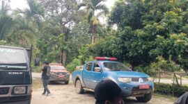 Rombongan Wakil Bupati Gayo Lues di Gunung Setan memastikan jalur tersebut sudah bisa dilintasi, Kamis (18/12/2025)