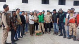 Wakil Bupati Gayo Lues terima bantuan dari DPC PKB Abdya | doc | inset |