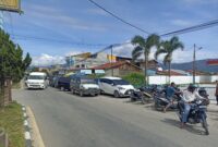 Antrian kenderaan mengular di SPBU Raklunung, Rabu (10/12/2023) | doc | inset |