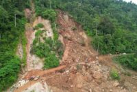 Fhoto: Dokumen PT Hutama Karya pengerjaan pembersihan longsor Begade Empat, Kamis (8/1/2026)