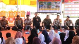 Kapolda Aceh Irjen Pol Marzuki Ali Basyah dilokasi pengungsian warga Agusen BLK kecamatan Blangkejeren, Kamis 15 Januari 2026 |doc| Humas Polres Galus|