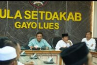 Bupati bersama Wakil Bupati Gayo Lues pimpin rapat dan arahkan instansi terkait bersama polantas rekayasa jalan, Jumat (20/2/2026)