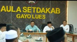 Bupati bersama Wakil Bupati Gayo Lues pimpin rapat dan arahkan instansi terkait bersama polantas rekayasa jalan, Jumat (20/2/2026) 