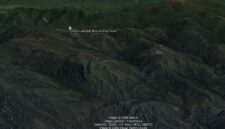 Lembah sabana (camp lapangan bola) +- 3100 mdpl | Google Earth |