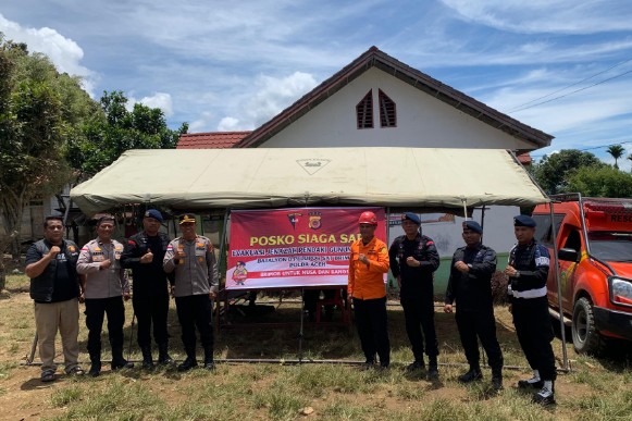 Pos SAR evakuasi pendaki di SDN Blang Jerango |fhoto|Basarnas|