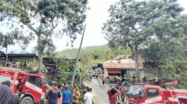 Dinas Pemadam Kebakaran Kabupaten Gayo Lues menangani dua kejadian kebakaran dalam waktu berdekatan pada Rabu (26/8/2026)