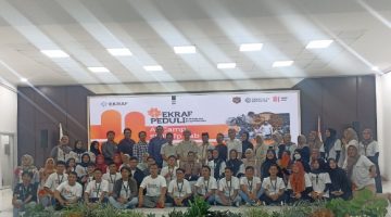Photo bersama peserta dengan tim dari Kemenkraf Republik Indonesia, Selasa (22/9/2026)